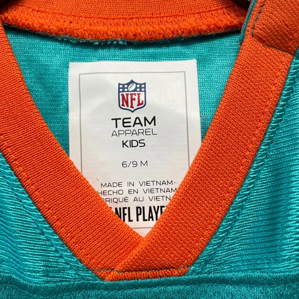 NFL Team Baby Aqua Tyreek Hill #10 Miami Dolphins Jersey Bodysuit Size 6-9 Month